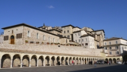 (2012-04) - 08 - Assisi